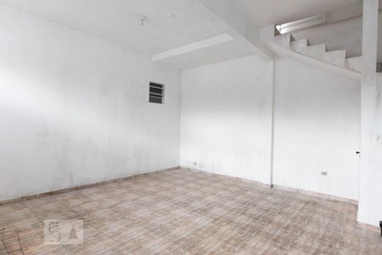 Garagem de casa à venda com 3 quartos, 92m² em Jardim Lajeado, São Paulo