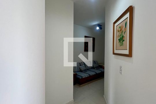 Corredor de apartamento para alugar com 1 quarto, 40m² em Vila Mariana, São Paulo