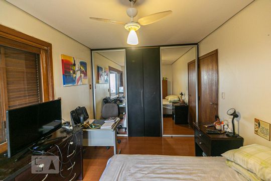 Quarto 3 de apartamento à venda com 3 quartos, 280m² em Santa Tereza, Porto Alegre