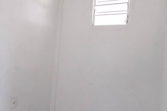 Quarto 2 de casa para alugar com 2 quartos, 40m² em Jardim Lajeado, São Paulo