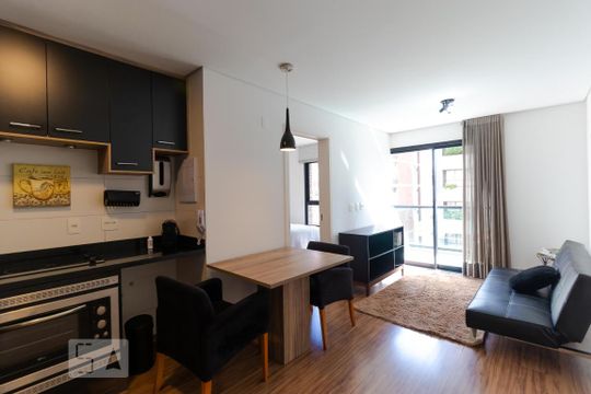 Apartamento para alugar com 1 quarto, 40m² em Cambuí, Campinas