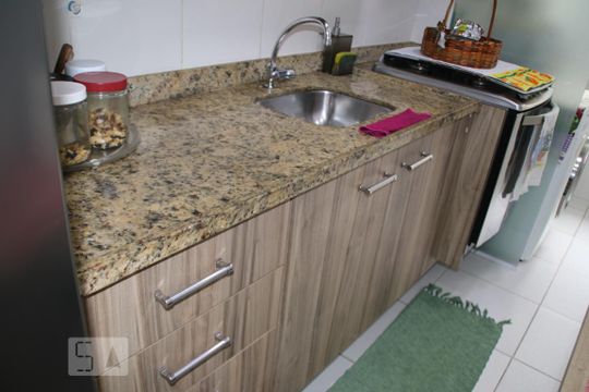 Cozinha de apartamento para alugar com 3 quartos, 69m² em Freguesia (jacarepaguá), Rio de Janeiro
