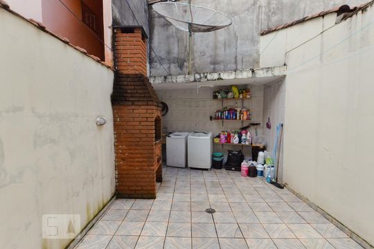 Vista da Cozinha de casa à venda com 3 quartos, 140m² em Jardim City, Guarulhos