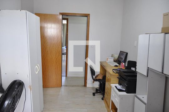 Quarto de apartamento à venda com 3 quartos, 194m² em Todos Os Santos, Rio de Janeiro