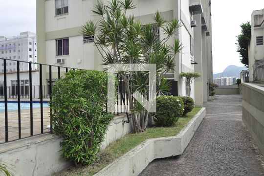 Fachada de apartamento à venda com 3 quartos, 194m² em Todos Os Santos, Rio de Janeiro