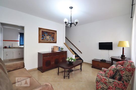 Casa de Condomínio para alugar com 2 quartos, 82m² em Campestre, Santo André