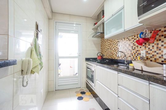 Cozinha de apartamento à venda com 3 quartos, 75m² em Alto do Pari, São Paulo