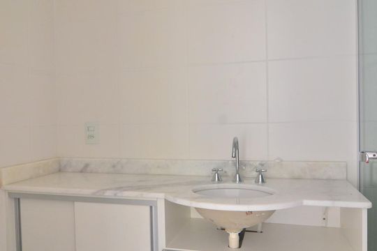 Banheiro Suíte de apartamento para alugar com 2 quartos, 61m² em Marechal Rondon, Canoas