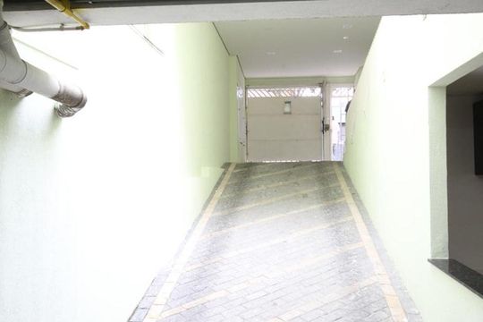 Garagem de apartamento para alugar com 2 quartos, 65m² em Vila São José, São Paulo