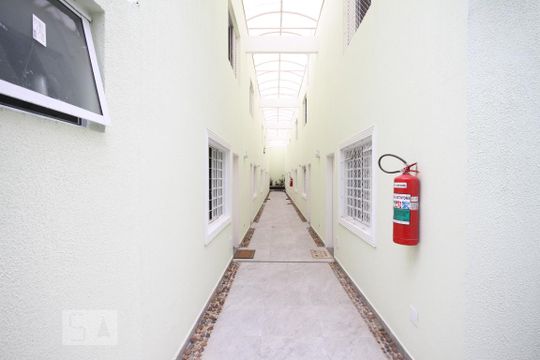 Hall de entrada de apartamento para alugar com 2 quartos, 65m² em Vila São José, São Paulo