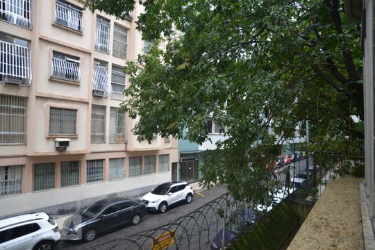 Vista de apartamento à venda com 2 quartos, 80m² em Flamengo, Rio de Janeiro