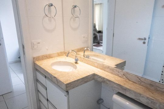 Banheiro Quarto 1 de apartamento para alugar com 3 quartos, 167m² em Jardim Botânico, Ribeirão Preto