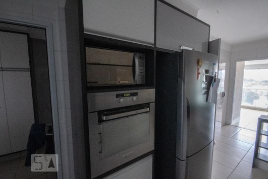 Cozinha de apartamento para alugar com 3 quartos, 167m² em Jardim Botânico, Ribeirão Preto