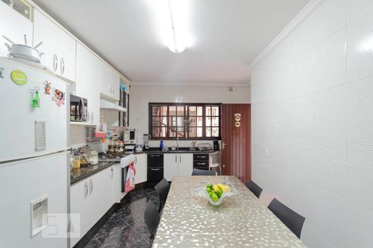 Cozinha de casa para alugar com 6 quartos, 550m² em Jardim Brasilia (zona Leste), São Paulo
