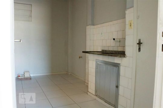 Cozinha e Área de Serviço de apartamento para alugar com 2 quartos, 57m² em Quintino Bocaiúva, Rio de Janeiro