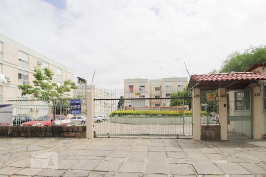 Fachada de apartamento à venda com 3 quartos, 63m² em Cristal, Porto Alegre