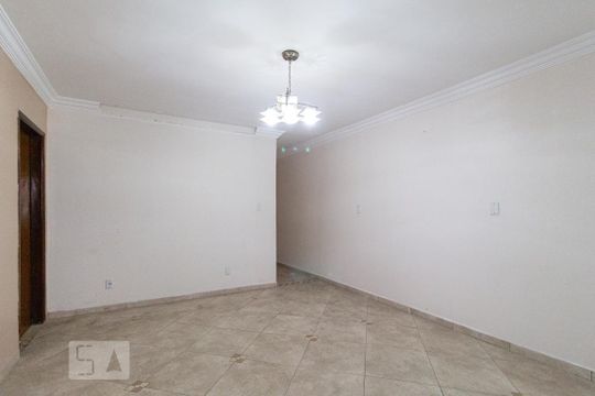 Sala de casa à venda com 3 quartos, 300m² em Pestana, Osasco