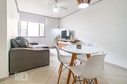 Sala de apartamento à venda com 4 quartos, 72m² em Taquara, Rio de Janeiro