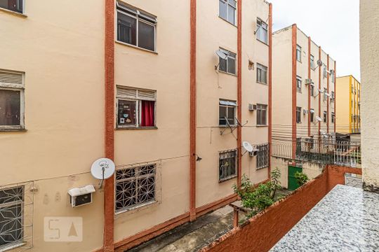 Vista da Sala de apartamento à venda com 4 quartos, 72m² em Taquara, Rio de Janeiro
