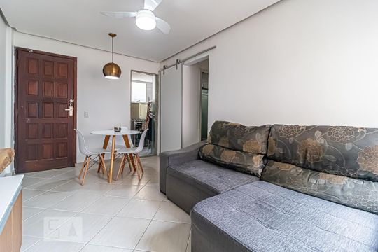 Sala de apartamento à venda com 4 quartos, 72m² em Taquara, Rio de Janeiro