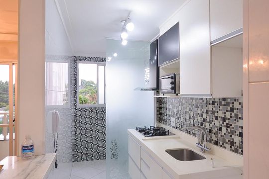 Cozinha de apartamento para alugar com 2 quartos, 47m² em Vila Moraes, São Paulo
