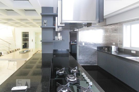 Cozinha de apartamento à venda com 4 quartos, 480m² em Jardim Avelino, São Paulo