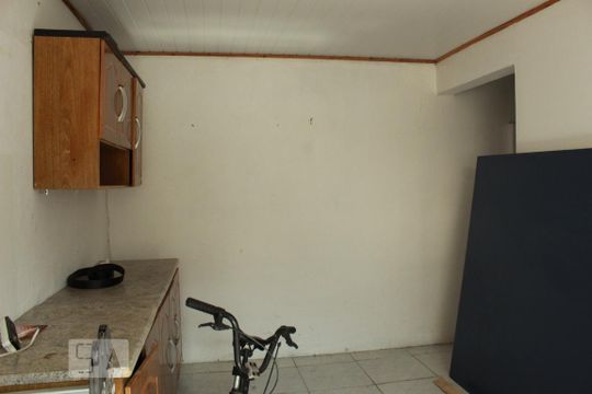 Anexo de casa para alugar com 2 quartos, 130m² em Igara, Canoas