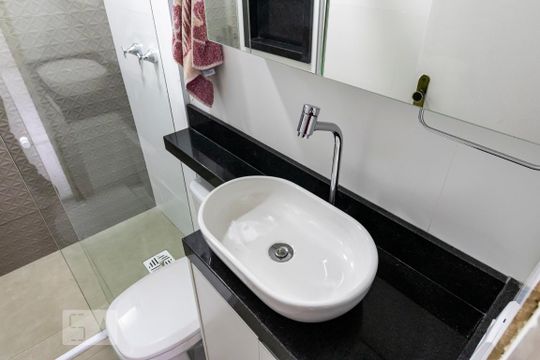 Banheiro de apartamento à venda com 1 quarto, 63m² em Vila Mariana, São Paulo