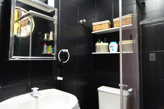 Banheiro de casa à venda com 2 quartos, 230m² em Vila Santa Catarina, São Paulo
