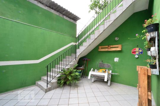 Quintal de casa à venda com 2 quartos, 230m² em Vila Santa Catarina, São Paulo