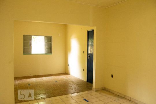 Casa à venda com 3 quartos, 200m² em Vila Industrial (campinas), Campinas