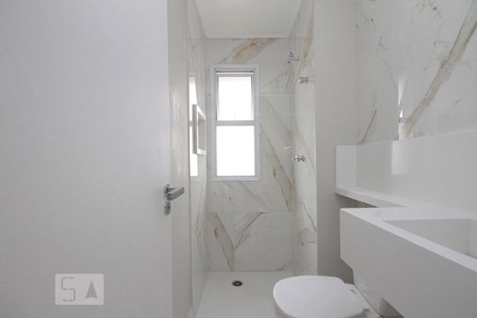 Banheiro de apartamento para alugar com 2 quartos, 60m² em Santa Cecilia, São Paulo