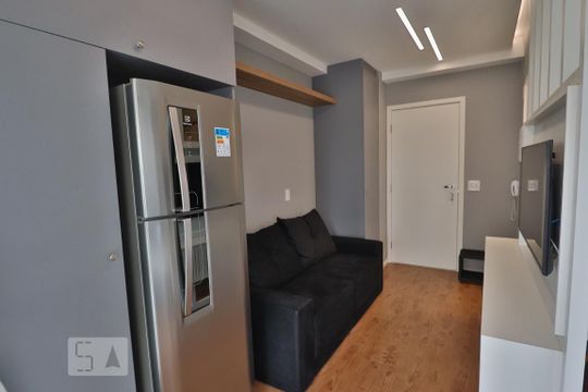 Sala de kitnet/studio para alugar com 1 quarto, 32m² em Pinheiros, São Paulo