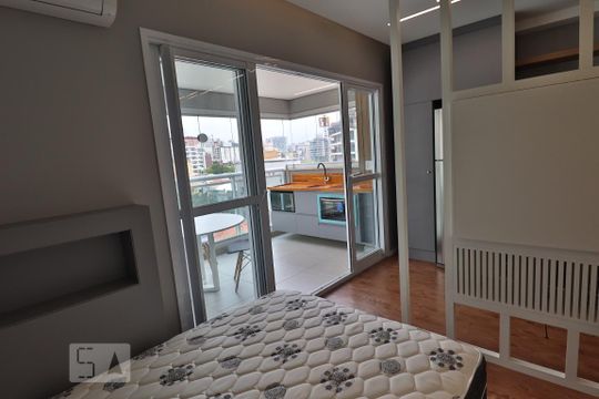 Quarto de kitnet/studio para alugar com 1 quarto, 32m² em Pinheiros, São Paulo