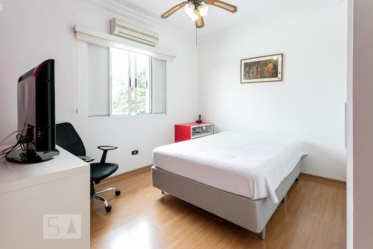 Suite 1 de casa à venda com 5 quartos, 484m² em Vila Madalena, São Paulo