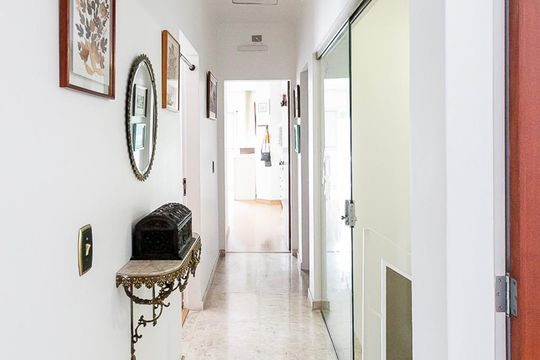 Corredor de casa à venda com 5 quartos, 484m² em Vila Madalena, São Paulo