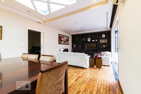 Sala de casa à venda com 5 quartos, 313m² em Parque Jabaquara, São Paulo