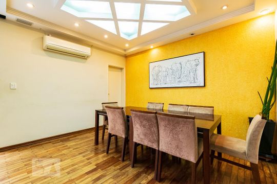 Sala de casa à venda com 5 quartos, 313m² em Parque Jabaquara, São Paulo