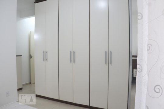 Suíte de casa para alugar com 3 quartos, 140m² em Vila Valença, São Vicente