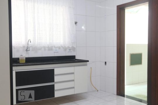 Cozinha de casa para alugar com 3 quartos, 140m² em Vila Valença, São Vicente