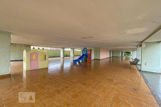 Área comum de apartamento à venda com 3 quartos, 170m² em Penha, Rio de Janeiro