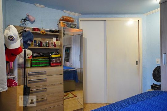 Quarto 1 de casa à venda com 4 quartos, 188m² em Sarandi, Porto Alegre