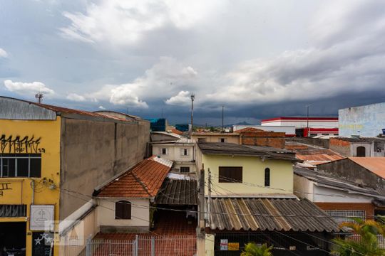 Vista de casa à venda com 5 quartos, 600m² em Km 18, Osasco