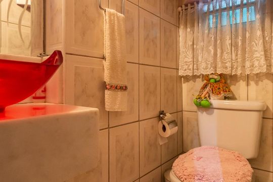 Lavabo de casa à venda com 5 quartos, 600m² em Km 18, Osasco