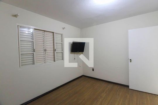 casa 2 - Quarto 2 de casa à venda com 4 quartos, 227m² em Jardim Panorama (zona Leste), São Paulo