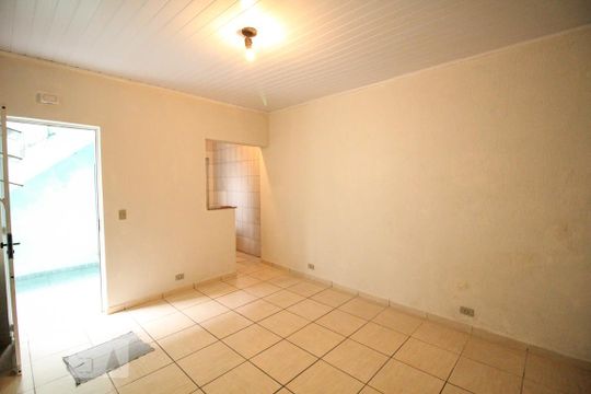 Sala de casa para alugar com 1 quarto, 45m² em Vila Pereira Cerca, São Paulo