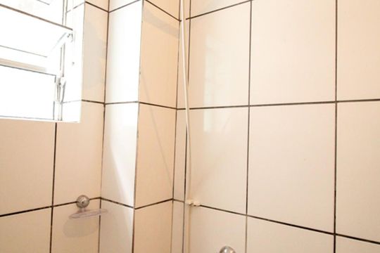 Banheiro de casa para alugar com 1 quarto, 45m² em Vila Pereira Cerca, São Paulo