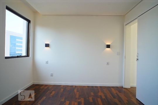 Quarto de apartamento à venda com 1 quarto, 42m² em Independência, Porto Alegre