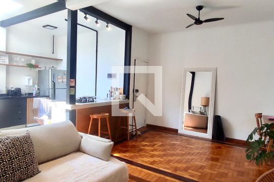 Sala  de apartamento para alugar com 1 quarto, 61m² em Jardim Botânico, Rio de Janeiro