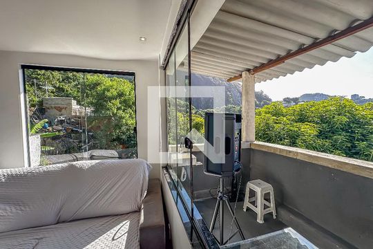 Varanda da Sala de casa para alugar com 2 quartos, 90m² em Laranjeiras, Rio de Janeiro